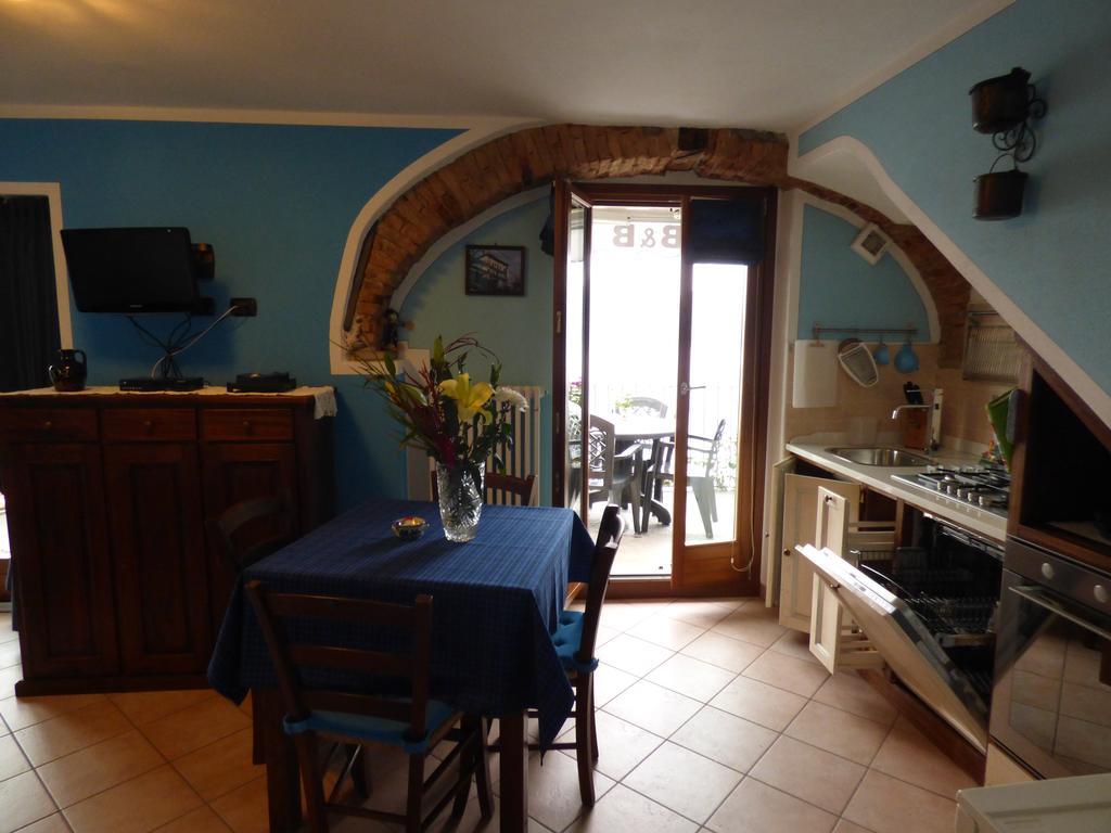 Casale Fe-Wo - Appartamenti Con Vista Lago Cannero Riviera Bagian luar foto
