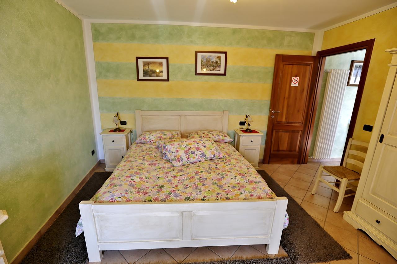Casale Fe-Wo - Appartamenti Con Vista Lago Cannero Riviera Bagian luar foto