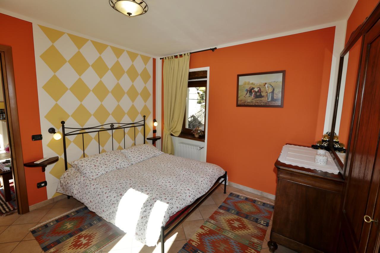 Casale Fe-Wo - Appartamenti Con Vista Lago Cannero Riviera Bagian luar foto
