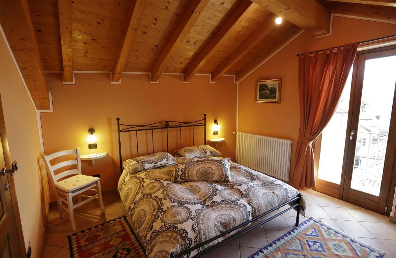 Casale Fe-Wo - Appartamenti Con Vista Lago Cannero Riviera Bagian luar foto